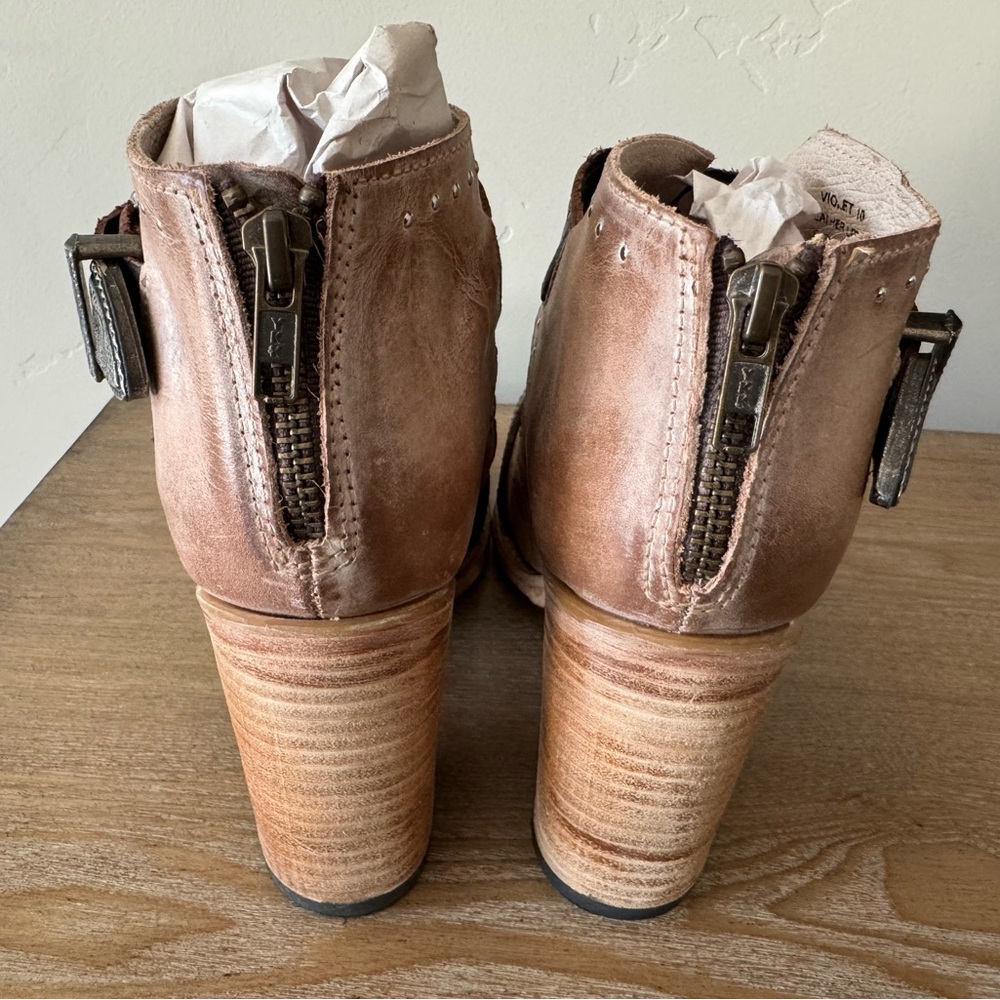 Freebird Violet Sandals - Picture 7 of 13